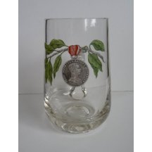 Půllitr - medaile za statečnost - portrét Františka Josefa