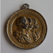 Medaile s vyobrazením tří evropských mocnářů se zemskými erby