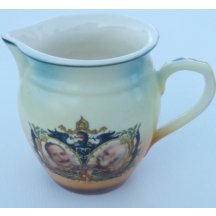 Hrníček - mléčenka 