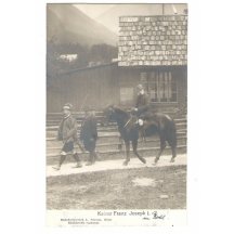 Franz Josef a jeho doprovod na cestě na honitbu