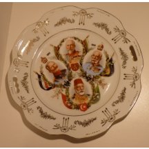 Plate with portraits of four european sovereign with gold decoration