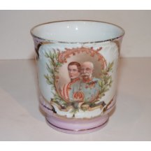 Mimořádný hrneček s císařem FJI