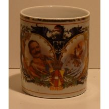 Hrníček s portréty císařů, orlicí z roku 1914-1915
