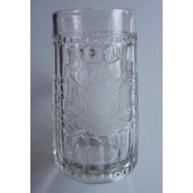 Půllitr s odznakem Veteránského říšského spolku 