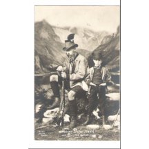 František Josef v mysliveckém a korunní princ Rudolf, r.1865