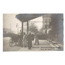 Přijíždějící kočár k Franz Josefovi