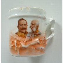 Hrníček s portréty císařů Františka Josefa a Viléma 