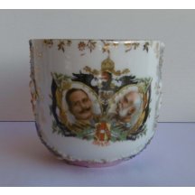 FJI + WII - extrémně silný porcelán