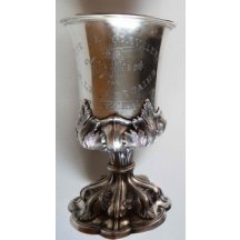 F.Necker - stříbrný pohár /zřejmě dar kapitánovi od své kavalérie