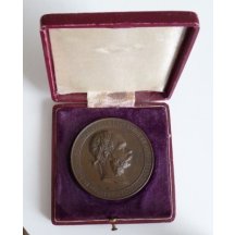 Bronzová medaile s portrétem císaře Františka Josefa v originální krabičce