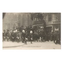 Předek smutečního průvodu