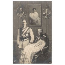 Emperor Wilhelm II. and crown prince with child