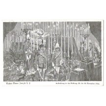 Franz Josef v kapli se stráží Husarů