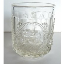 Clear glass mug ( glass ) with portraits of emperor Franz Joseph and Willhelm 