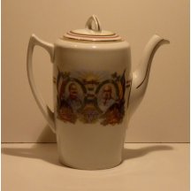 Porcelánová konvice s pokličkou 