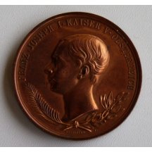 Portrét císaře Franz Josefa a Vídeňský monument