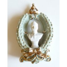 Minibusta - Wilhelm II.a František Josef s ozdobnou dekorací