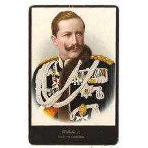 Deskové foto Wilhelma- v přehlídkové uniformě, s textem