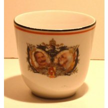 Cup with Franz Joseph and Wilhelm , with eagle and flags