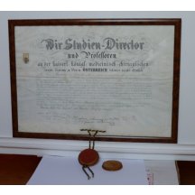 Wir Studieren - Director s císařskou pečetí