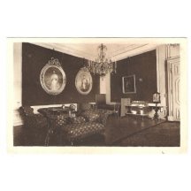 Místnost, kde jsou vystaveny portréty Franz Josefa a Elisabeth 