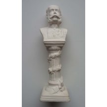 Porcelánová socha císaře